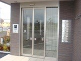 ＪＲ八高線 箱根ケ崎駅 徒歩17分 3階建 築10年の外観写真