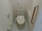 ＪＲ八高線 箱根ケ崎駅 徒歩17分 3階建 築10年のトイレ写真