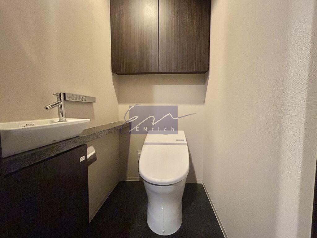 クラッシィスイート赤坂のトイレ写真