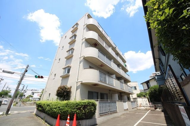 アークヒルズつきみ野の外観写真