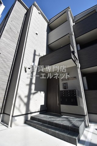 建物外観　2025年10月完成