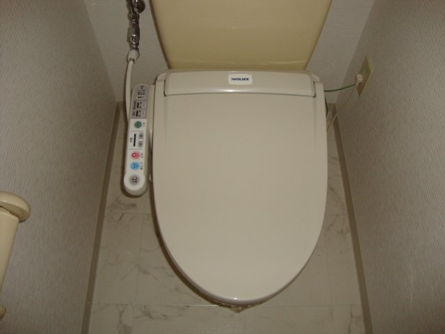 トイレ　シャワー付トイレ