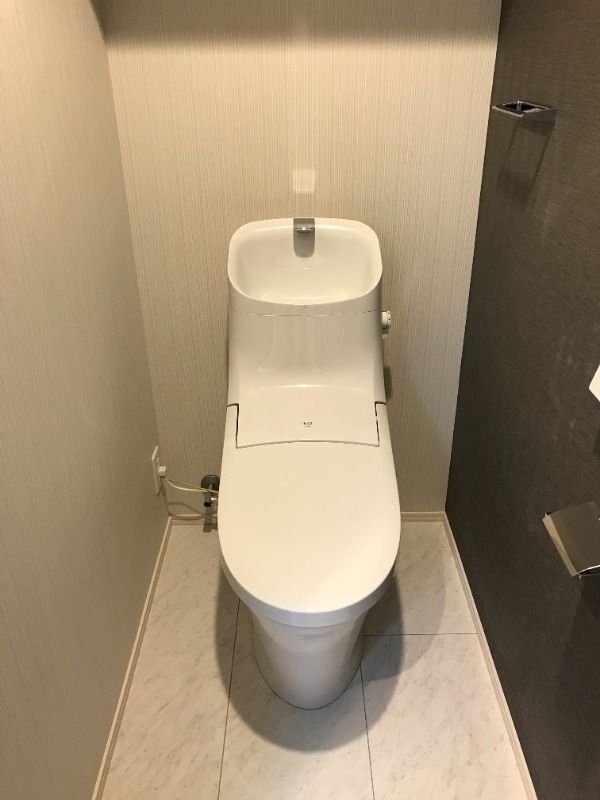 都営三田線 芝公園駅 徒歩2分 10階建 築8年のトイレ写真