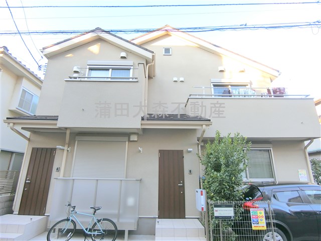 建物外観　外観　2016年8月築　木造地上2階建て