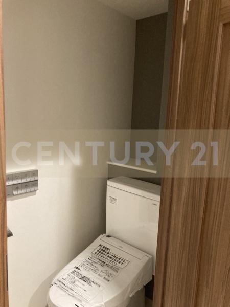 トイレ　※同じ間取の別のお部屋の写真です。