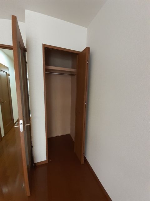 サンプリムローズ・IIの内装写真