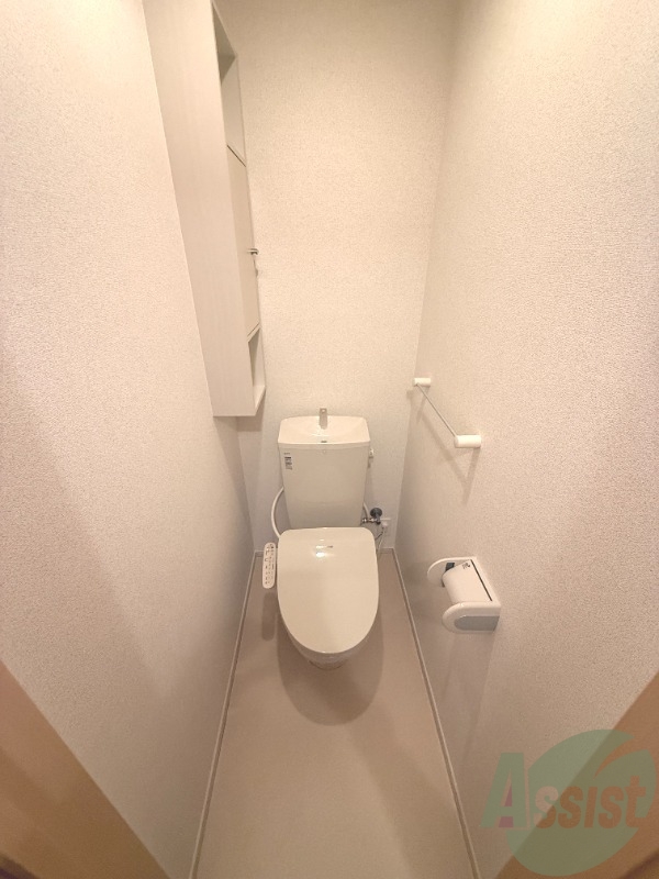 トイレ　トイレの写真です。シンプルで使いやすそうですね。