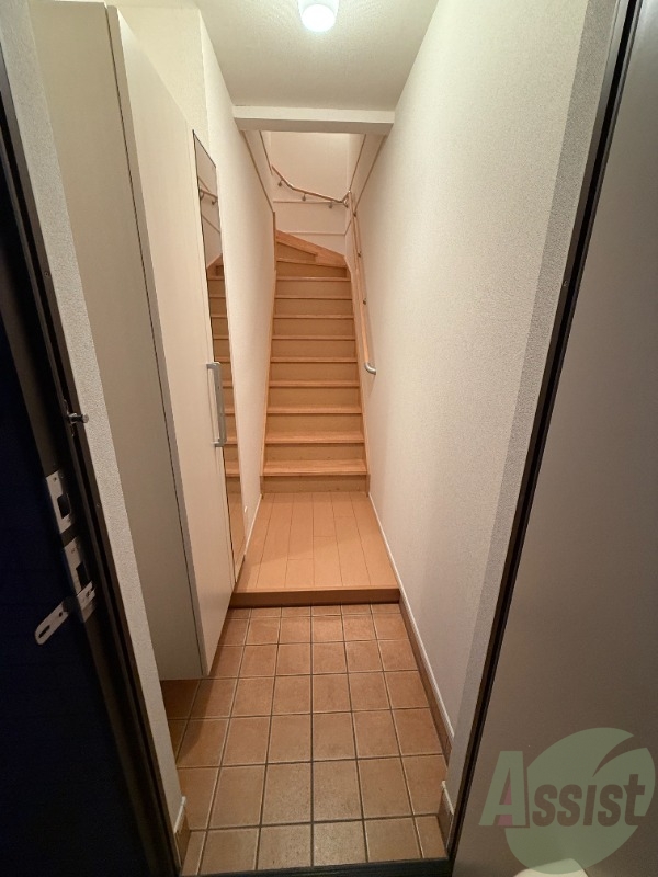 玄関　玄関の写真です。広々として使いやすそうですね。