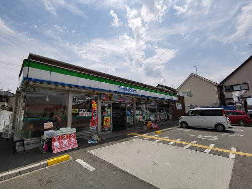 コンビニ　ファミリーマート 富田林喜志町店（コンビニ）まで408m