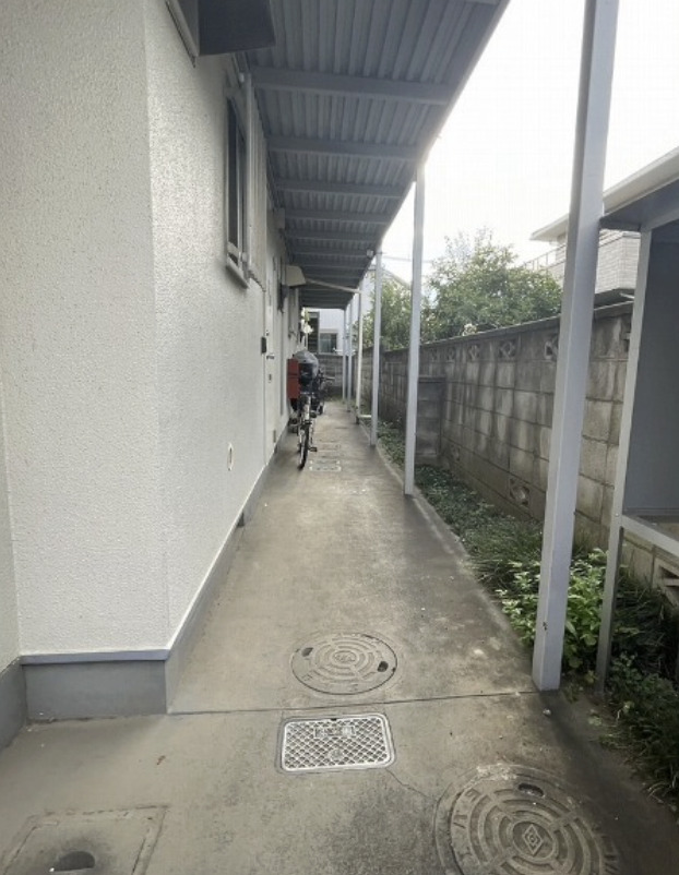 西武池袋線 小手指駅 徒歩15分 2階建 築41年の外観写真