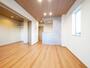 居室・リビング　温かみのある内装のお部屋です♪