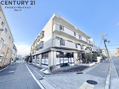 建物外観　オートロック付きで安心です♪