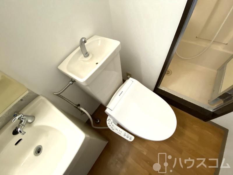 トイレ　温水暖房便座です！
