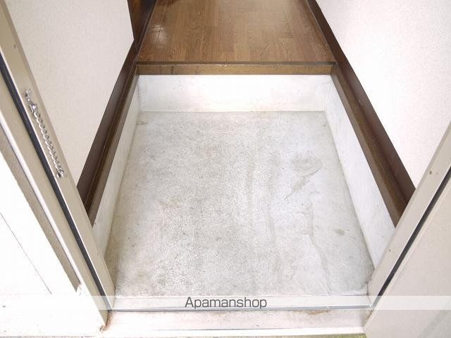 コーポまゆのB棟の玄関写真
