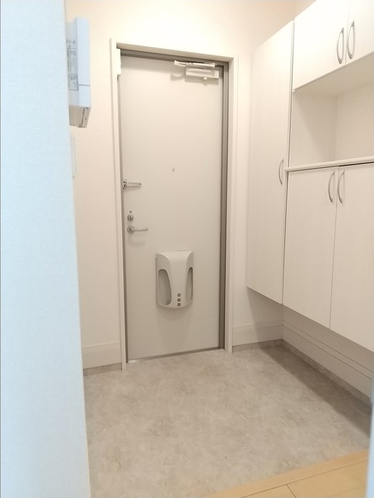 玄関　コンフォール長居東　玄関