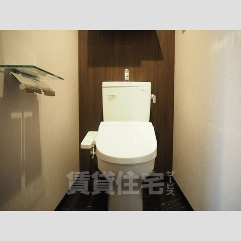 ロイヤルスクエア徳川のトイレ写真