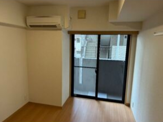 東急目黒線 不動前駅 徒歩4分 7階建 築24年の居間写真