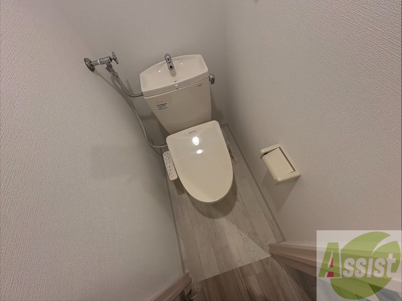 トイレ　トイレです。ウォシュレット付を探している方、おすすめです！