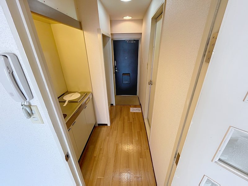 東急田園都市線 南町田グランベリーパーク駅 徒歩6分 5階建 築38年の玄関写真