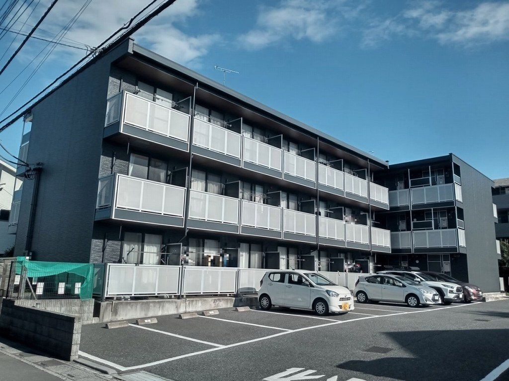 レオパレスYAMAZAKIの外観写真