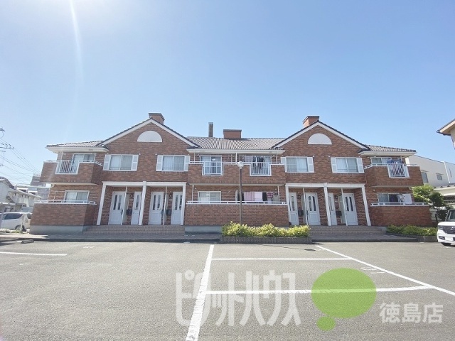 ＪＲ牟岐線 文化の森駅 徒歩26分 2階建 築23年の外観写真
