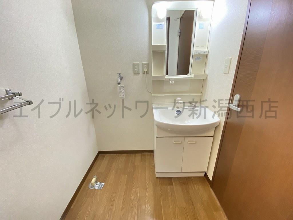 洗面設備　参考写真