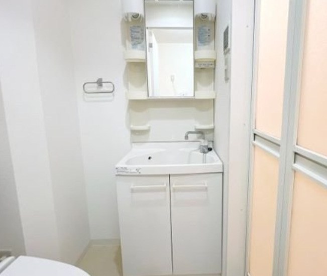 洗面設備　別部屋の画像を使用しております。