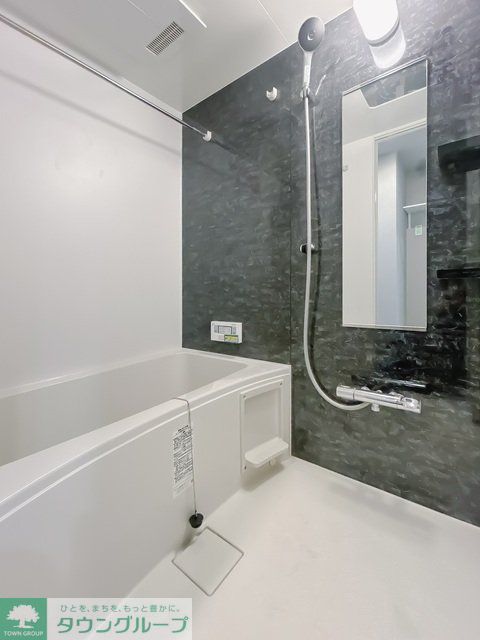 バス・シャワールーム　※写真は同タイプ住戸です。