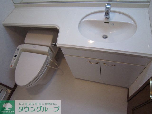 トイレ　温水洗浄便座