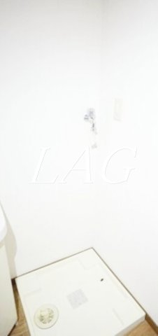 その他設備　室内洗濯機置場です。