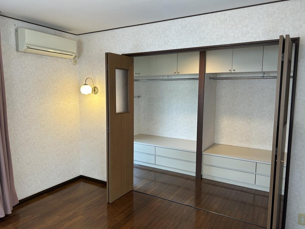 岡田貸家の内装写真