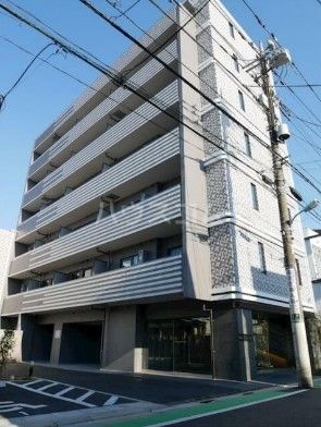 【ステージファースト経堂アジールコートの建物外観】