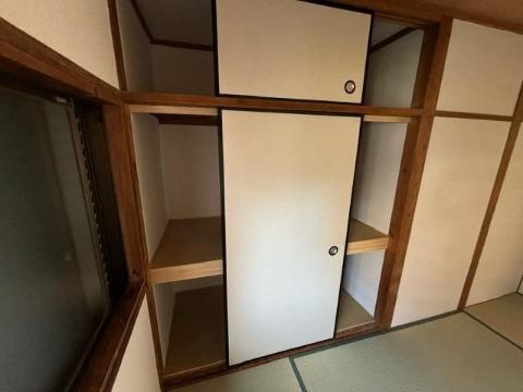 　収納　押入