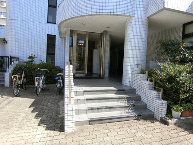 【京都市右京区西院西三蔵町のマンションの洗面設備】