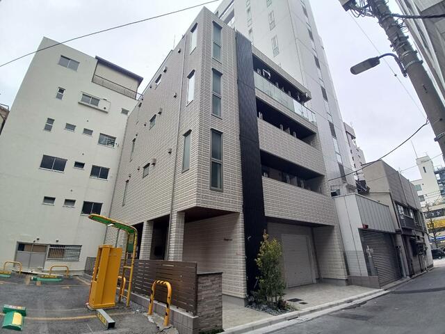 千代田区神田神保町のマンションの建物外観