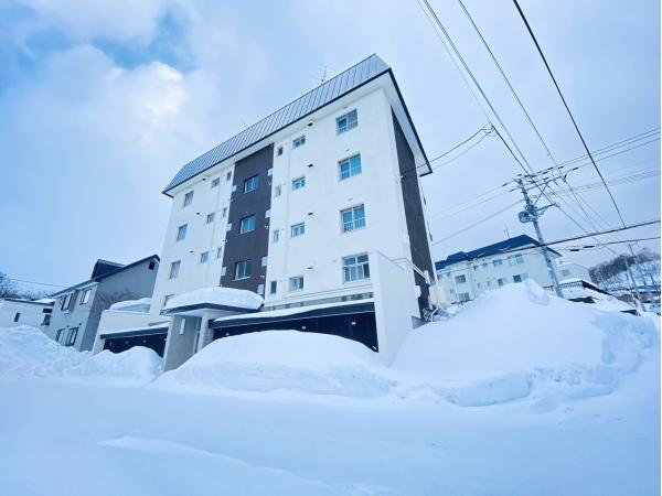 小樽市若竹町のマンションの建物外観