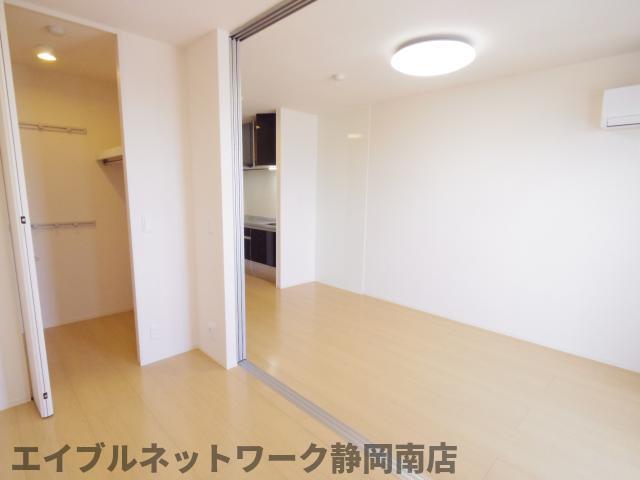 その他　おしゃれな居間です