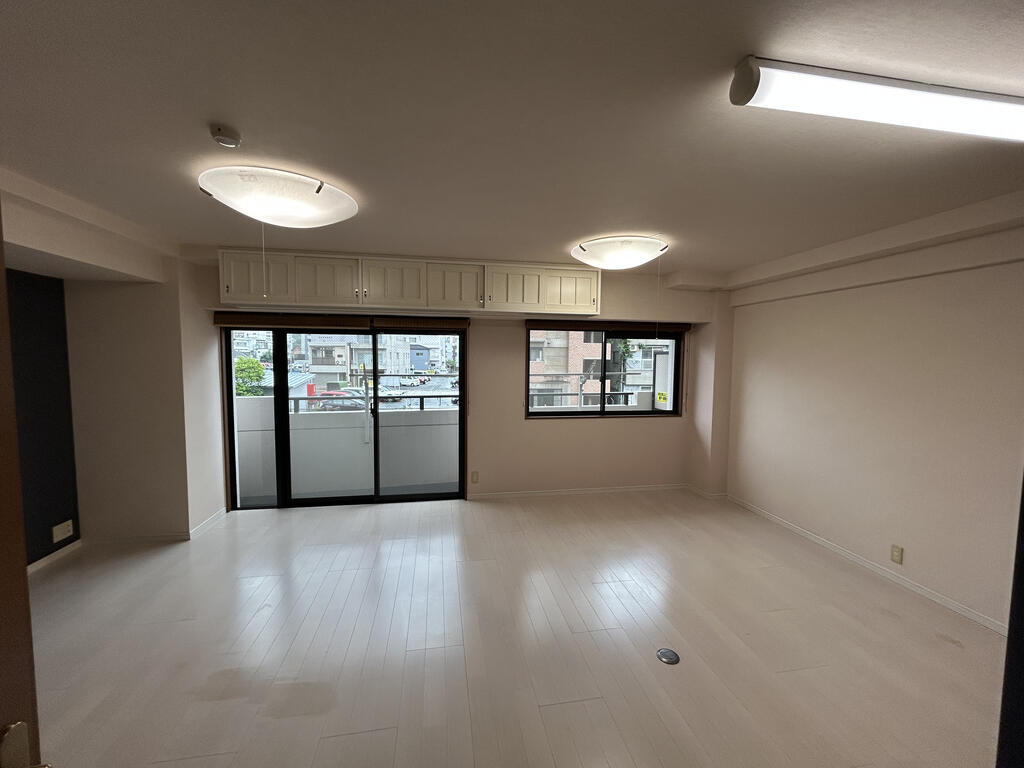 優渾船場_内装_2