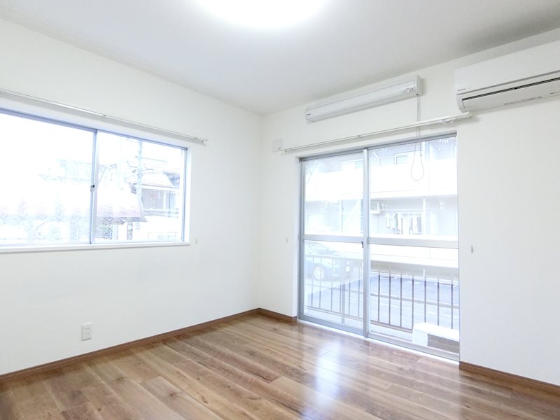 その他部屋・スペース　2面採光です