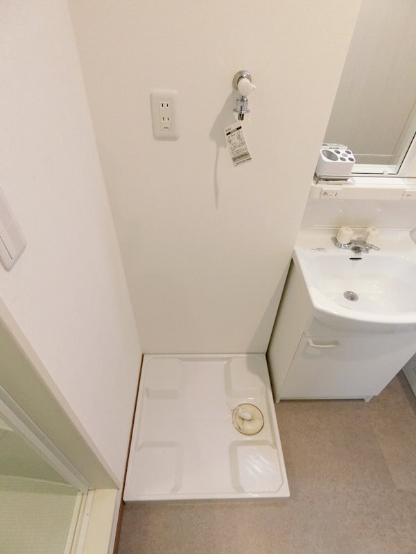 その他　室内洗濯機置き場です