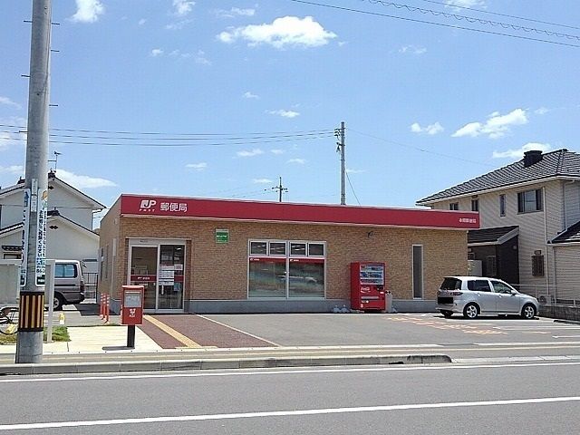郵便局　本郷郵便局（郵便局）まで3800m