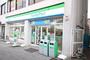 コンビニ　ファミリーマート橿原神宮前駅西口店（コンビニ）まで409m