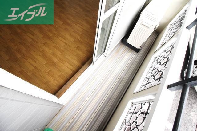 バルコニー　バルコニー