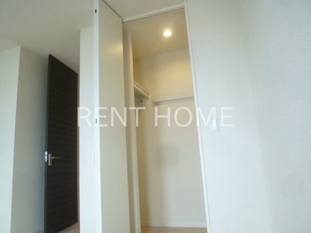 収納　ウォークインクローゼット