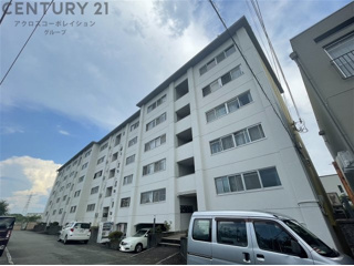 建物外観　敷地内に駐車場あります！