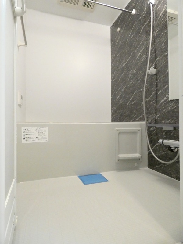 バス・シャワールーム　図面と現状に相違がある場合には現状を優先