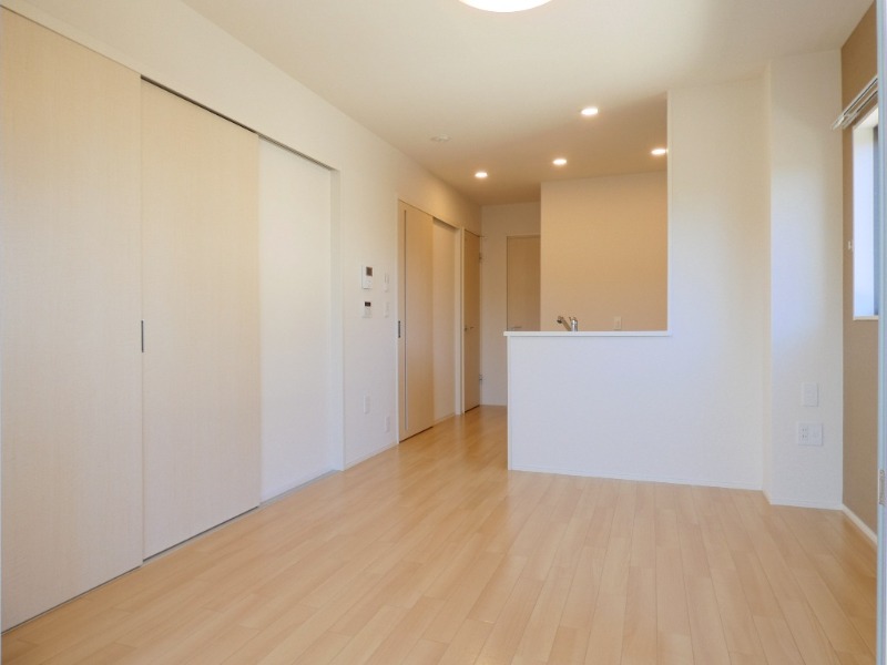 居室・リビング　図面と現状に相違がある場合には現状を優先