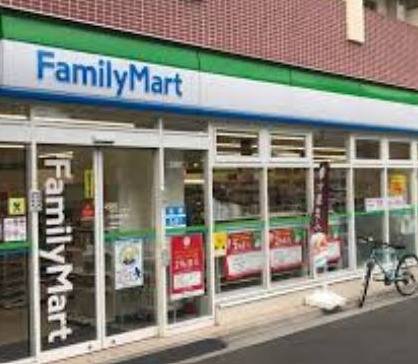 コンビニ　ファミリーマート 中村橋駅西店（コンビニ）まで1132m