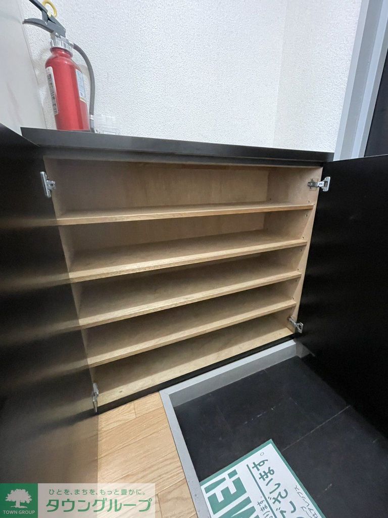 収納　バルコニー