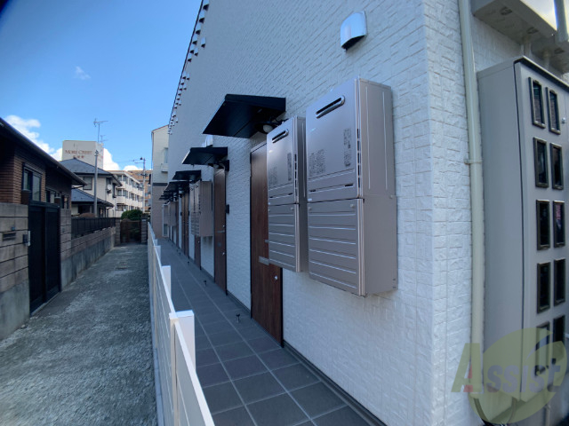 エントランス　外観３